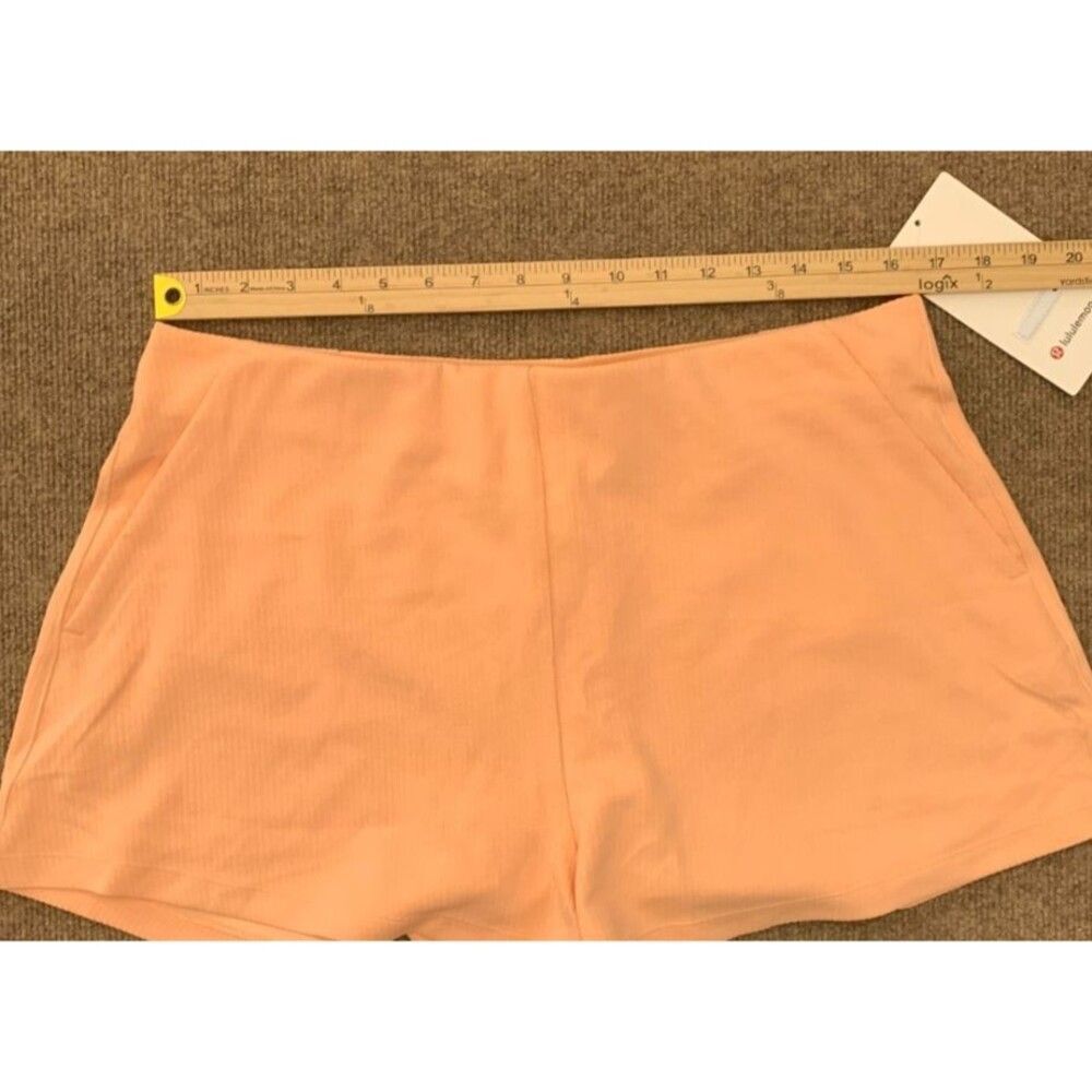 Lululemon Shorts Womens 14 XL Ribbed Softstreme High-Rise Casual Athleisure - Picture 6 of 9